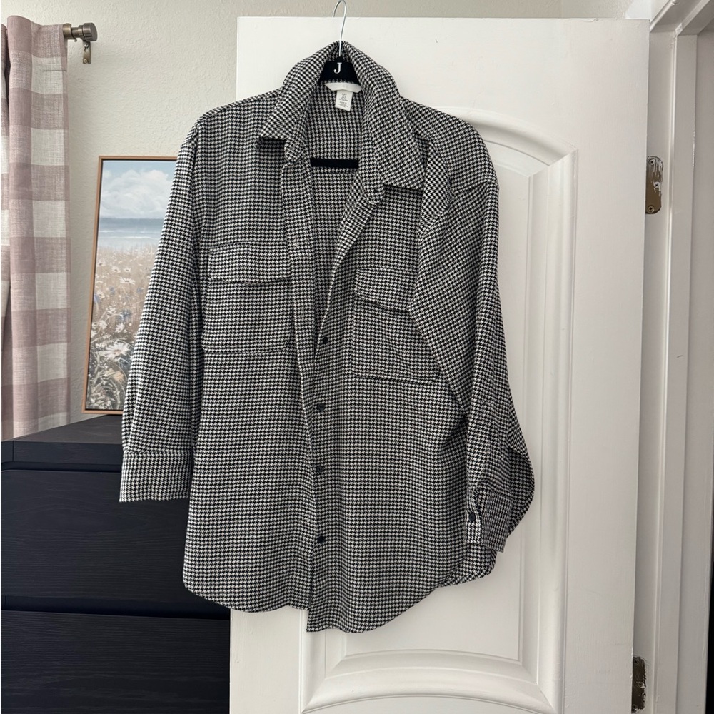 H&M Black and White Houndstooth Shacket